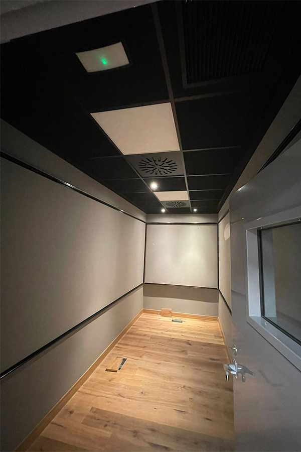 registros sala acustica dolby
